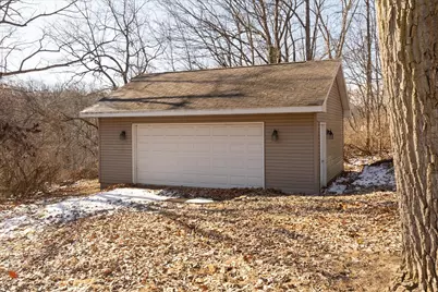 605 Sherwood Glen, Princeton, IL 61356 - Photo 3