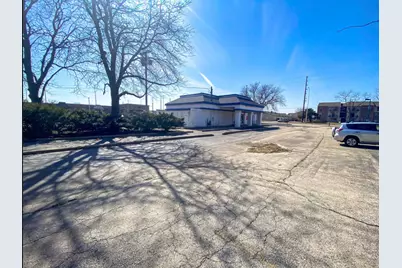 1505 Elmhurst Road, Des Plaines, IL 60018 - Photo 5