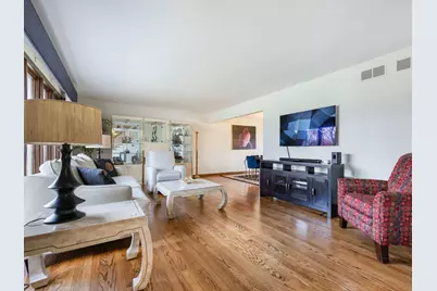 1407 Wesley Court, Westmont, IL 60559 - Photo 3