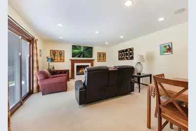 1407 Wesley Court, Westmont, IL 60559 - Photo 13