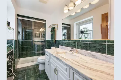 1407 Wesley Court, Westmont, IL 60559 - Photo 19