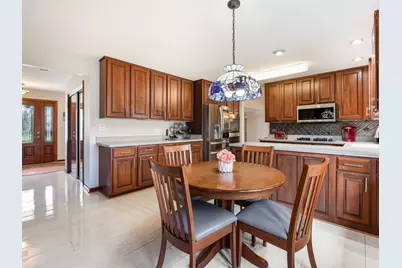 1407 Wesley Court, Westmont, IL 60559 - Photo 11