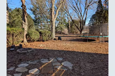 2032 W Laurel Street, Freeport, IL 61032 - Photo 17