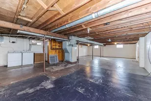 610 S Oak St, Pontiac, IL 61764 - Photo 29