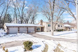 25216 River Rd, Lake Barrington, IL 60010 - Photo 23