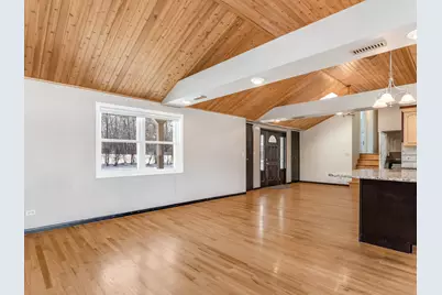 25216 River Road, Lake Barrington, IL 60010 - Photo 5