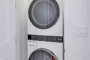 2456 W Cortez St, Chicago, IL 60622 - Photo 29