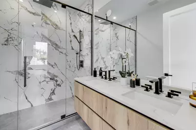 2456 W Cortez Street #3E, Chicago, IL 60622 - Photo 19