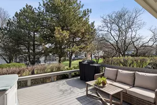 36143 N Springbrook Ln, Gurnee, IL 60031 - Photo 23