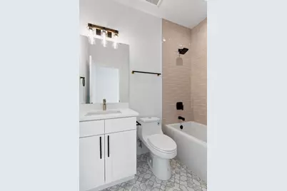 6414 N Francisco Avenue #201, Chicago, IL 60645 - Photo 9