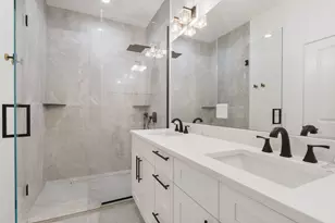 6414 N Francisco Ave, Chicago, IL 60645 - Photo 11