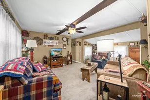 5 Hickory Ln, Sandwich, IL 60548 - Photo 7