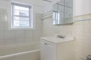 [Address not provided], Chicago, IL 60659 - Photo 7