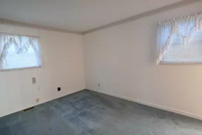 220 Bruce Court, Centralia, IL 62801 - Photo 15