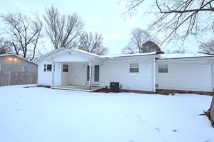 220 Bruce Ct, Centralia, IL 62801 - Photo 23