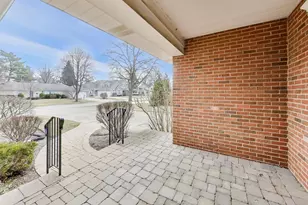 626 N Haddow Ave, Arlington Heights, IL 60004 - Photo 5