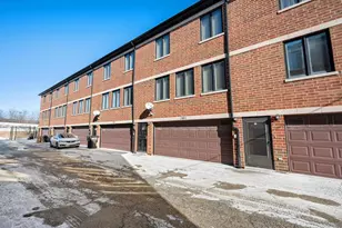 3860 W 51st St, Chicago, IL 60632 - Photo 3