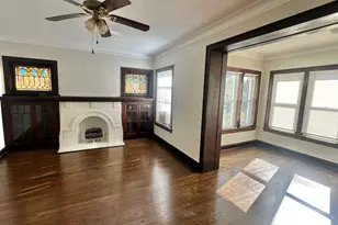 1310 W Thorndale Ave, Chicago, IL 60660 - Photo 3