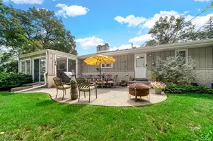 399 Knollwood Ct, Palatine, IL 60067 - Photo 21