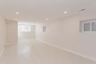 3842 N Newcastle Ave, Chicago, IL 60634 - Photo 13