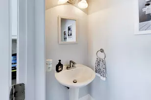 1961 Cobblestone Dr, Carpentersville, IL 60110 - Photo 23