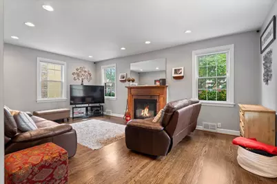 7315 W Lunt Avenue, Chicago, IL 60631 - Photo 5