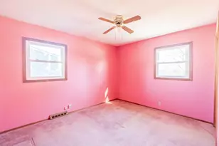 901 Garfield Dr, Rochelle, IL 61068 - Photo 9