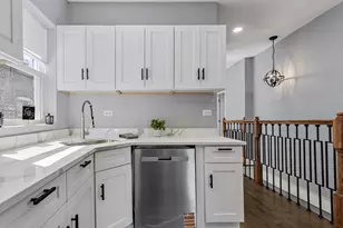 5068 W Congress Pkwy, Chicago, IL 60644 - Photo 7