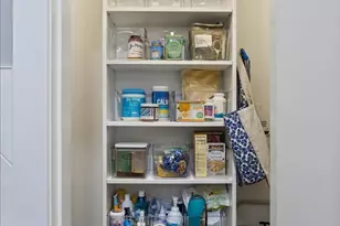 2342 W Bloomingdale Ave, Chicago, IL 60647 - Photo 17