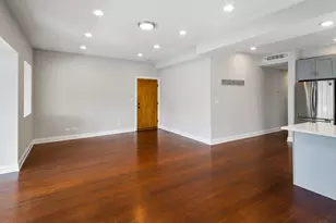 4637 N Dover St, Chicago, IL 60640 - Photo 9