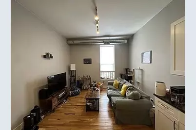 1433 N Milwaukee Avenue #305, Chicago, IL 60622 - Photo 3