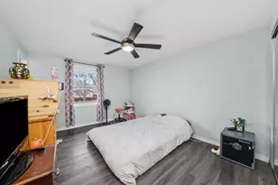 473 Rockhurst Rd, Bolingbrook, IL 60440 - Photo 13