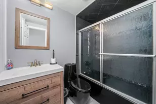 473 Rockhurst Rd, Bolingbrook, IL 60440 - Photo 19