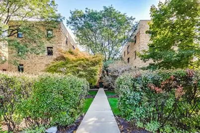 1535 Monroe Avenue #3, River Forest, IL 60305 - Photo 1