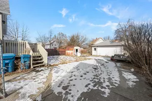 217 Prairie St, Aurora, IL 60506 - Photo 11