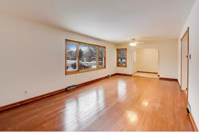 6212 Main Street, Union, IL 60180 - Photo 3