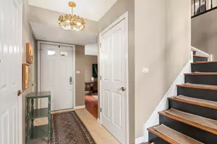 [Address not provided], Warrenville, IL 60555 - Photo 5