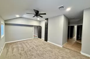 [Address not provided], Champaign, IL 61822 - Photo 19