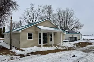 [Address not provided], Champaign, IL 61822 - Photo 3