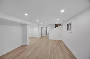 5525 S Moody Ave, Chicago, IL 60638 - Photo 17