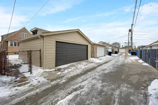 5525 S Moody Ave, Chicago, IL 60638 - Photo 27