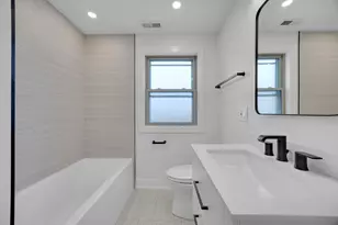 5525 S Moody Ave, Chicago, IL 60638 - Photo 15