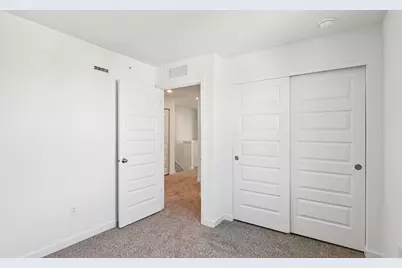 557 Yosemite Way, Mundelein, IL 60060 - Photo 17