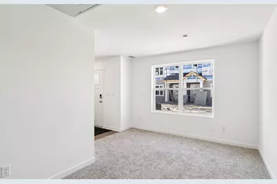 557 Yosemite Way, Mundelein, IL 60060 - Photo 3