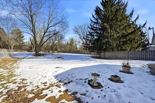 1317 N Cedar Lake Rd, Lake Villa, IL 60046 - Photo 21