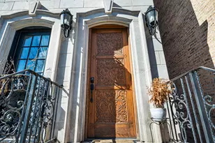 1220 N Damen Ave, Chicago, IL 60622 - Photo 3