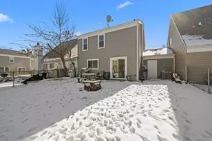 29W358 Crabtree Ln, Warrenville, IL 60555 - Photo 15