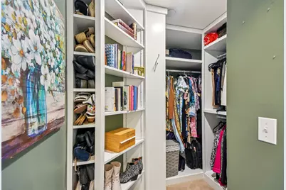 [Address not provided], Saint Charles, IL 60175 - Photo 25