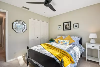 [Address not provided], Saint Charles, IL 60175 - Photo 13