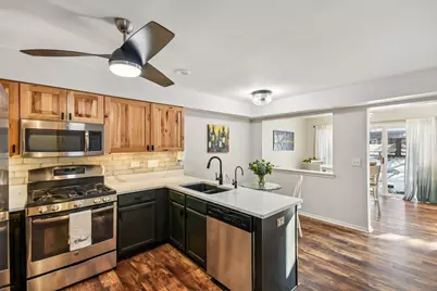 [Address not provided], Saint Charles, IL 60175 - Photo 11